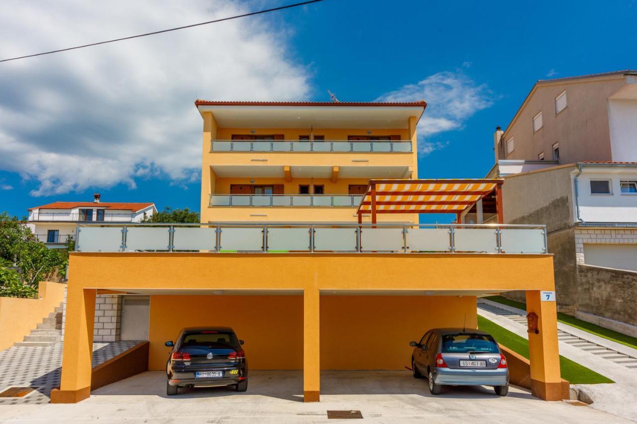 House View Apartment Novi Vinodolski Exterior photo