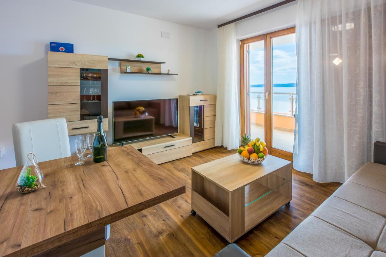 House View Apartment Novi Vinodolski Exterior photo